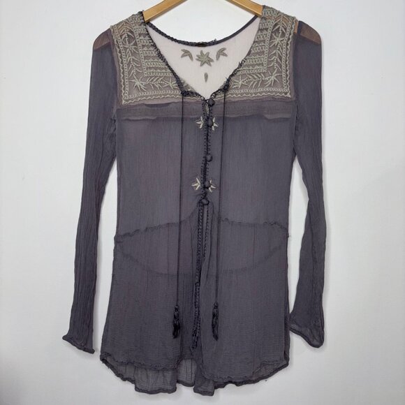 FREE PEOPLE Blouse Women's Top Blouse  Sheer Lace Long Sleeve Gray no size tag - Picture 7 of 16